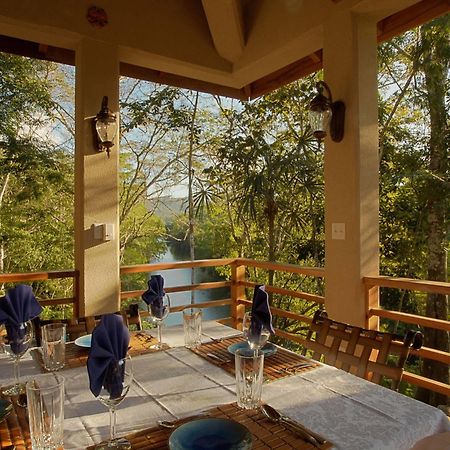 Mystic River Resort San Ignacio Bagian luar foto