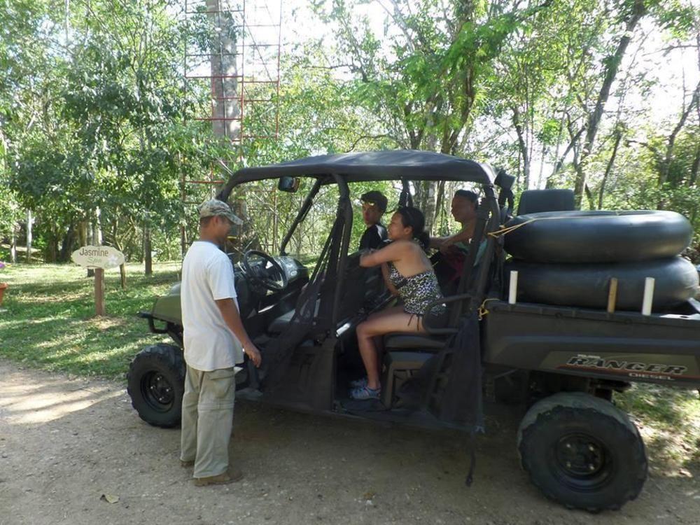 Mystic River Resort San Ignacio Bagian luar foto